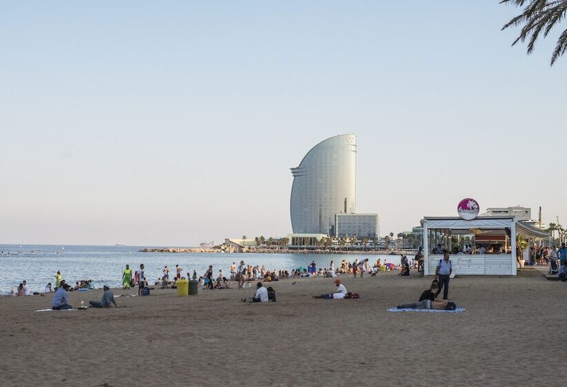 簡易ホテル Safestay Barcelona Gothic