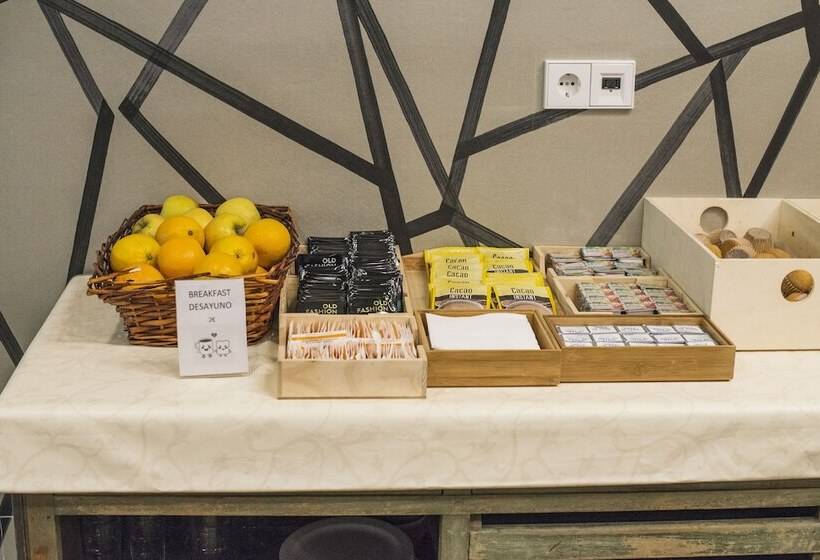 簡易ホテル Safestay Barcelona Gothic