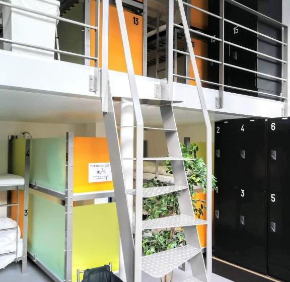 客栈  Sleep In Heaven