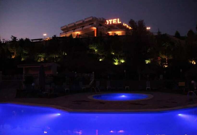 בית מלון כפרי Acropol