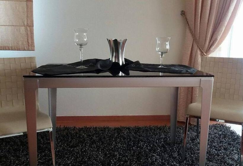 בית מלון כפרי Acropol