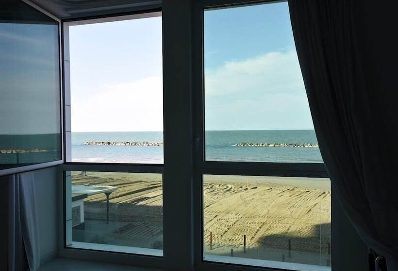 فندق Alexander Museum Palace