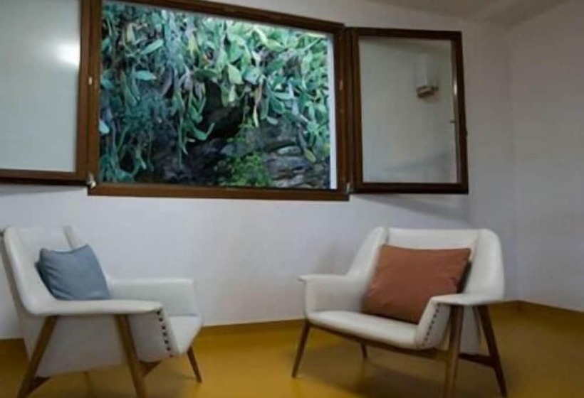 בית מלון כפרי Amazigh Hostel & Suites