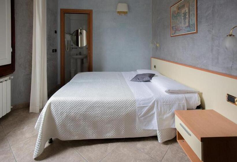 هتل Angelica Firenze