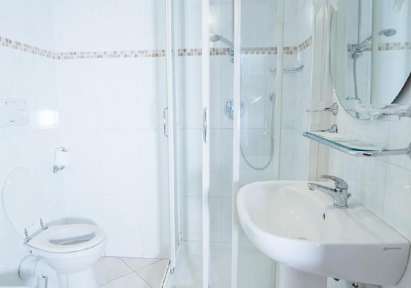 هتل Angelica Firenze