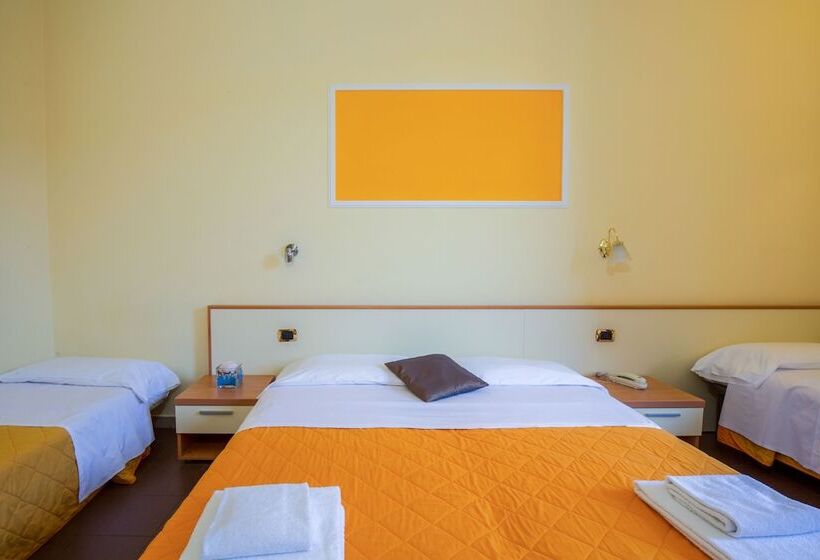 هتل Angelica Firenze