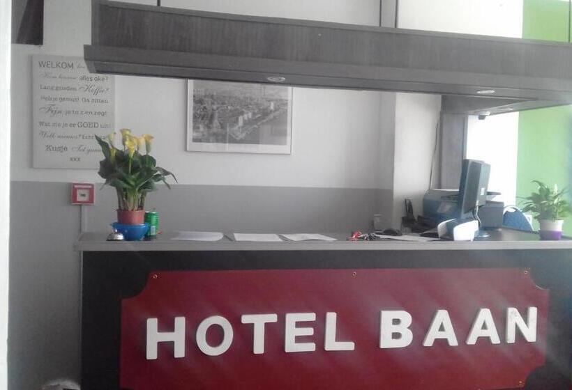 호텔 Baan