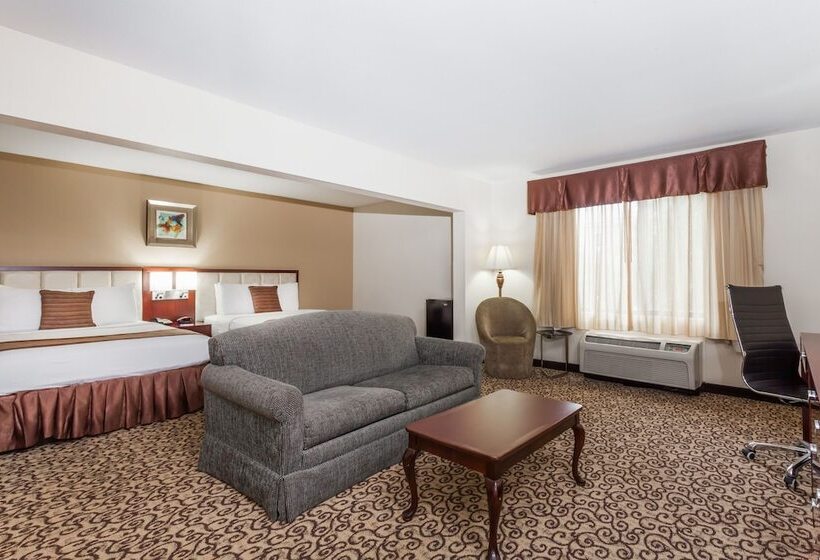 בית מלון כפרי Baymont By Wyndham Columbia Fort Jackson