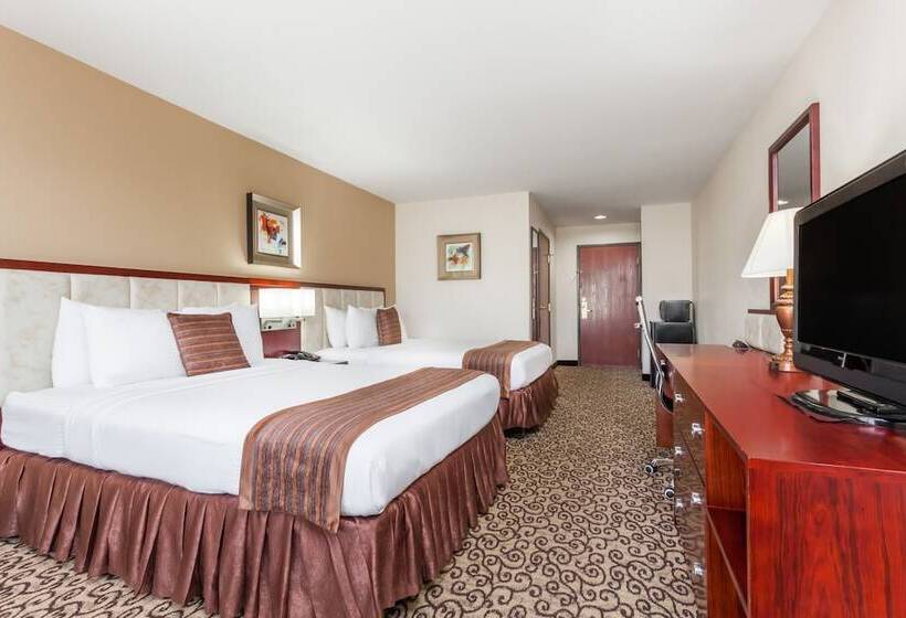 בית מלון כפרי Baymont By Wyndham Columbia Fort Jackson