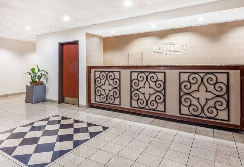 Отель Baymont By Wyndham Columbia Fort Jackson