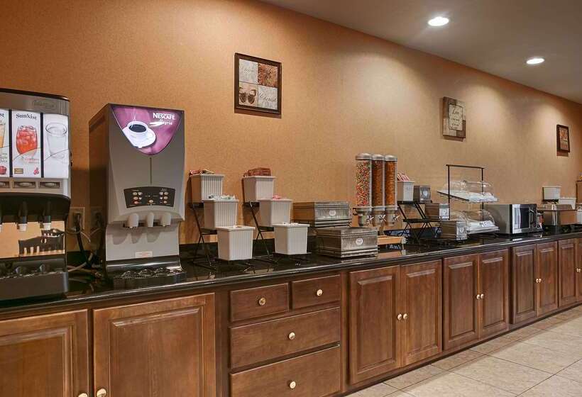 호텔 Best Western Bastrop Pines Inn