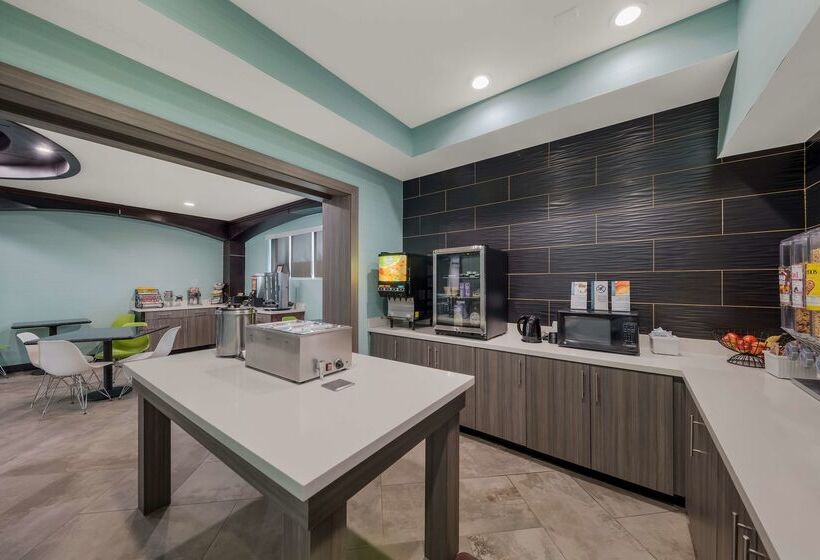 호텔 Best Western Bowie Inn & Suites