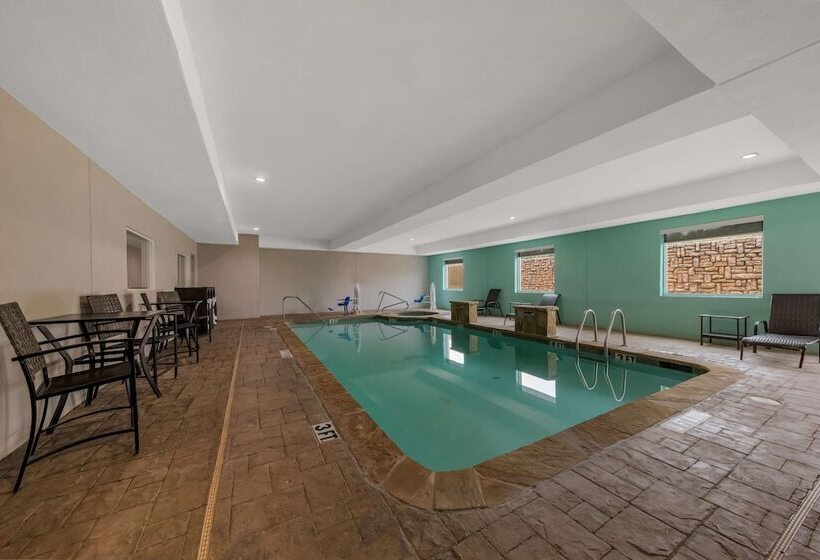 בית מלון כפרי Best Western Bowie Inn & Suites