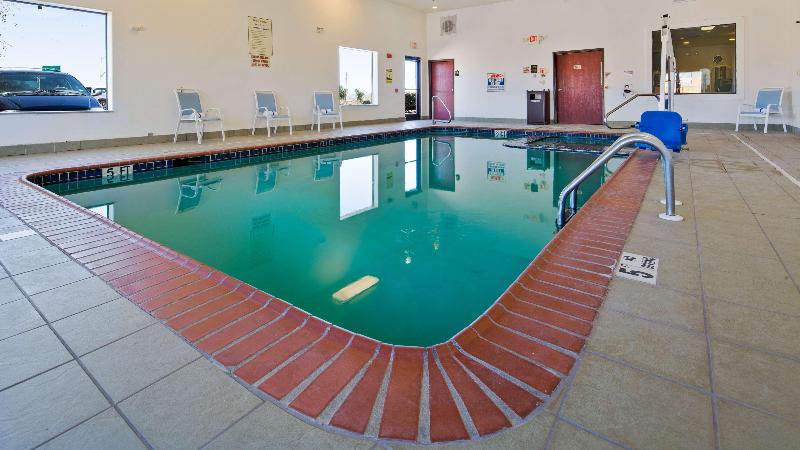 Отель Best Western Palace Inn & Suites