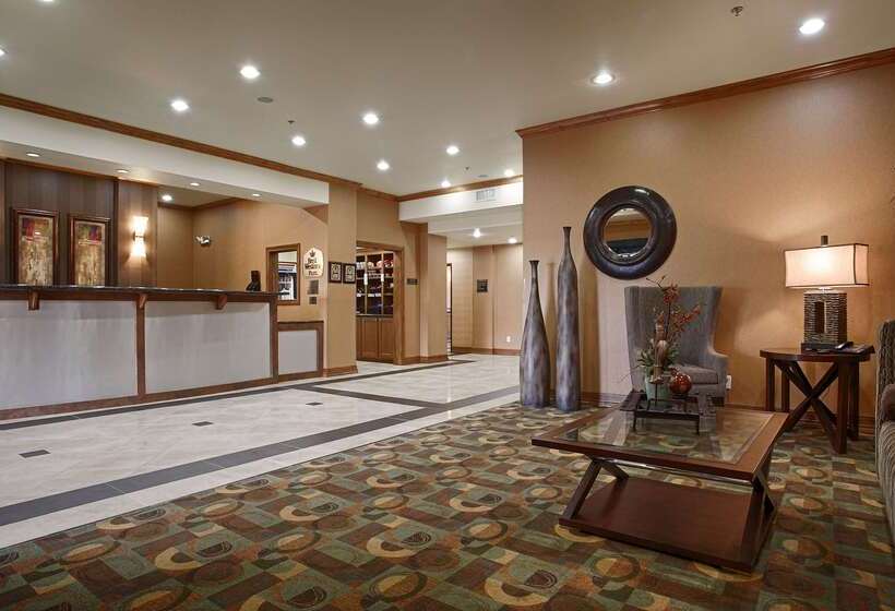فندق Best Western Plus Christopher Inn And Suites