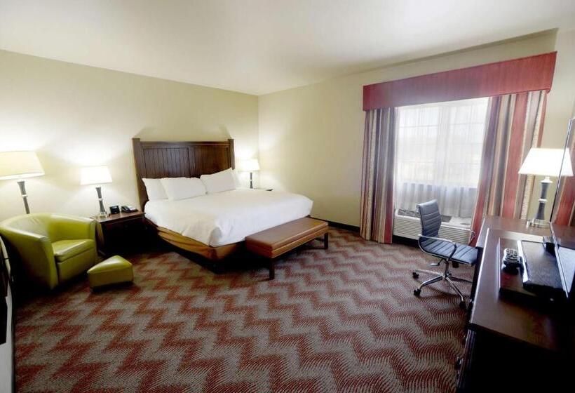 Best Western Plus Cimarron Hotel & Suites