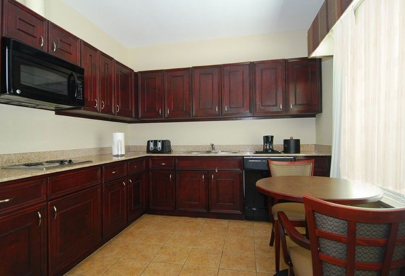 ホテル Best Western Plus Katy Inn And Suites