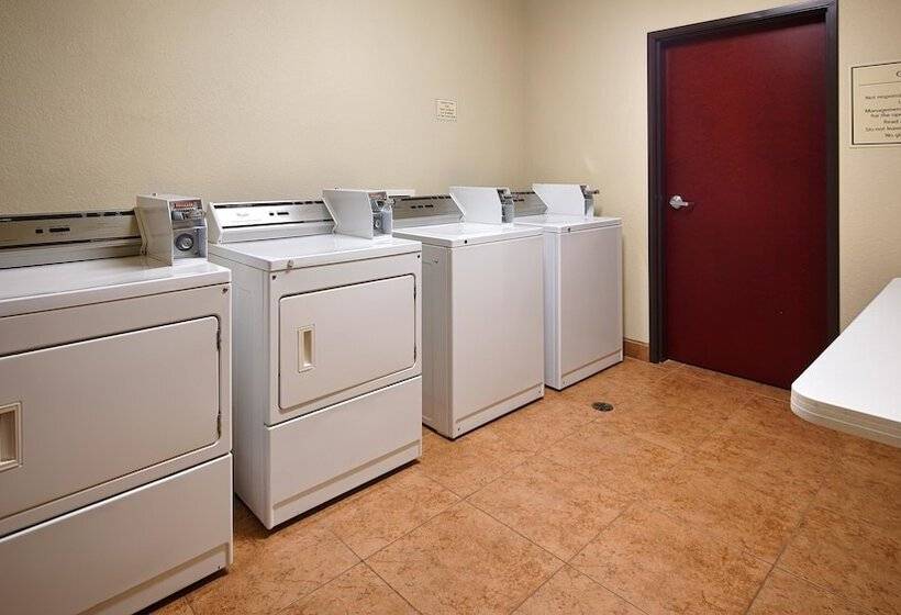 ホテル Best Western Plus Katy Inn And Suites