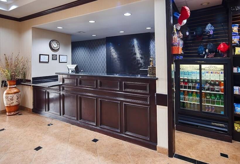 ホテル Best Western Plus Katy Inn And Suites
