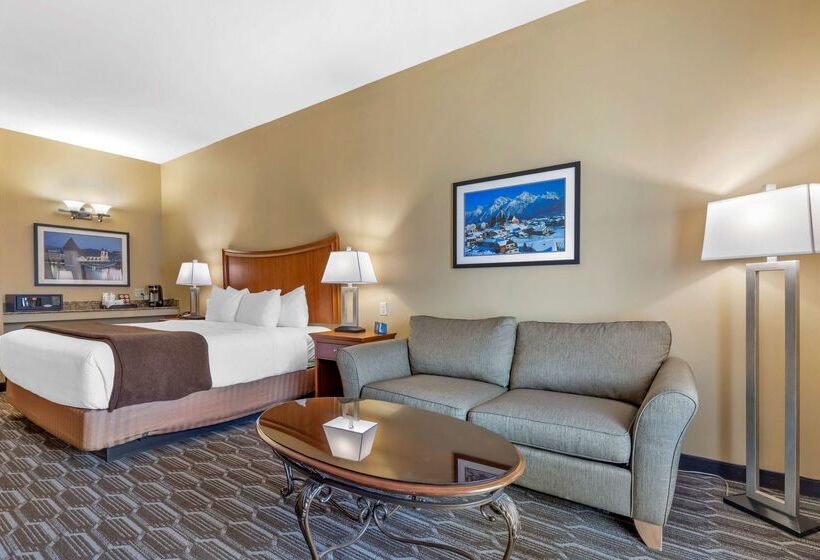Best Western Plus Swiss Chalet Hotel & Suites