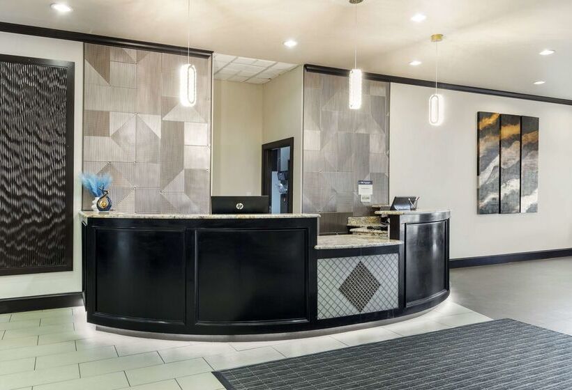 Best Western Plus Texoma Hotel & Suites