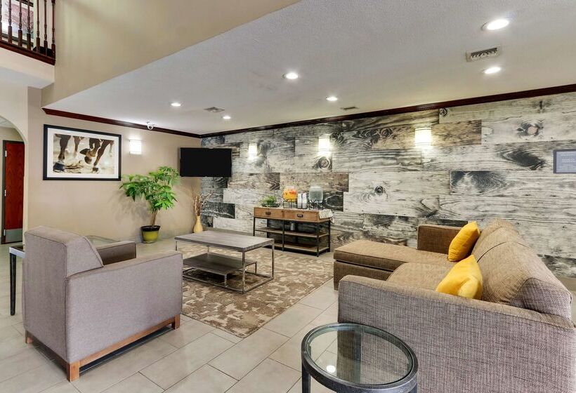 فندق Best Western Plus University Inn & Suites