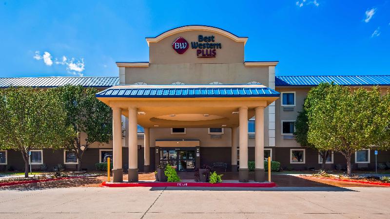 호텔 Best Western Plus University Inn & Suites