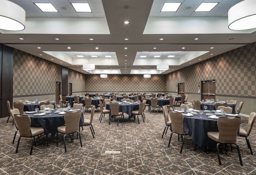 هتل Best Western Premier Bryan College Station