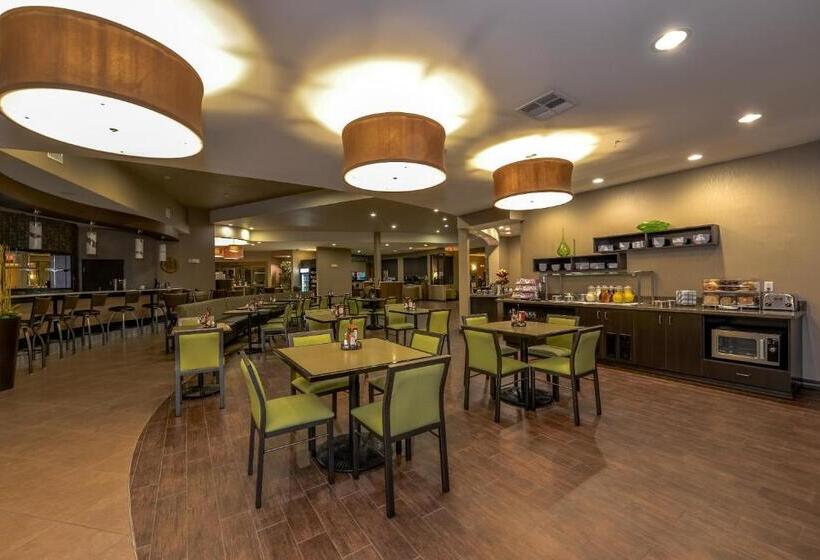 هتل Best Western Premier Bryan College Station