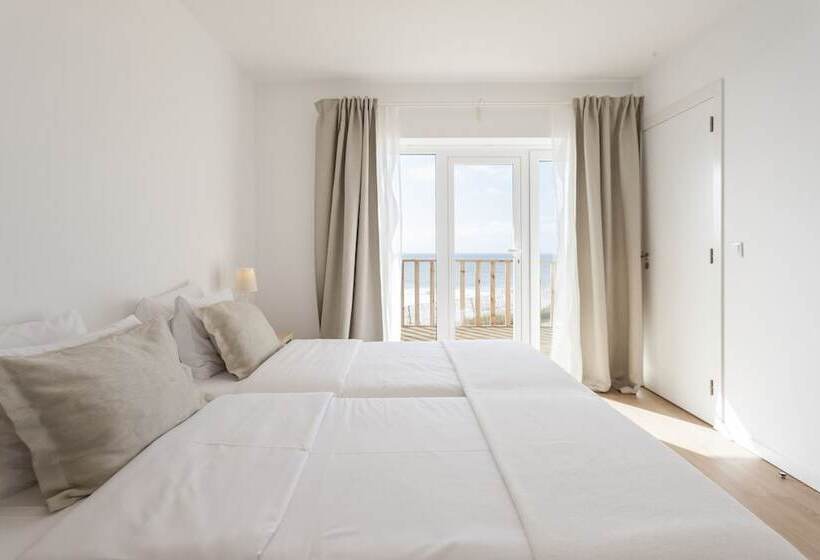 هتل Blue Buddha Beach Rooms & Suites