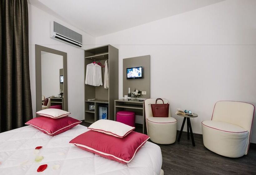 فندق Cala Di Forno