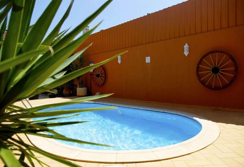 בית מלון כפרי Casas Novas Guesthouse   Adults Only