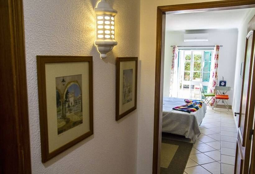 בית מלון כפרי Casas Novas Guesthouse   Adults Only