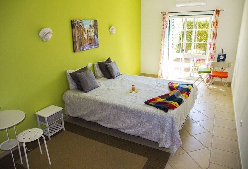בית מלון כפרי Casas Novas Guesthouse   Adults Only