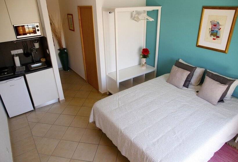 בית מלון כפרי Casas Novas Guesthouse   Adults Only