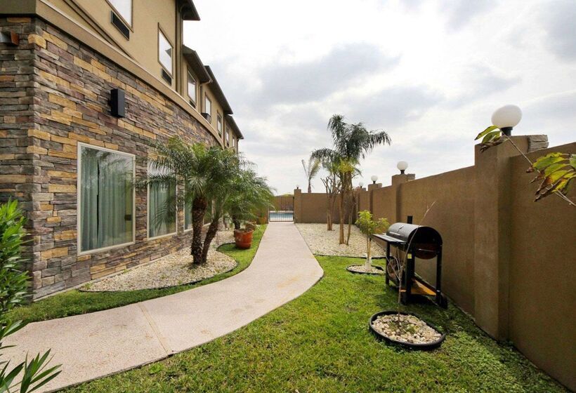 ホテル Comfort Inn & Suites Donna Near I2