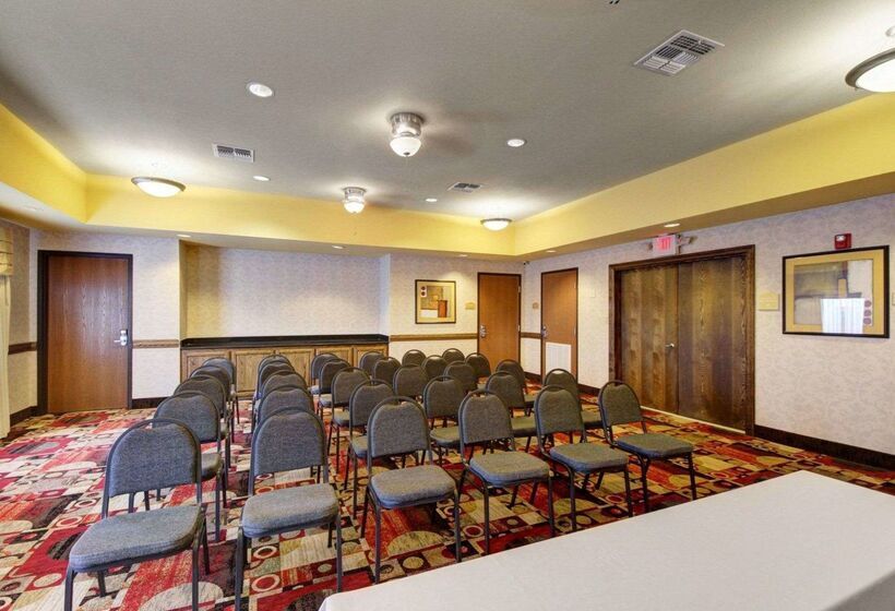 ホテル Comfort Inn & Suites Donna Near I2