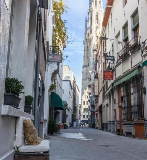 فندق Diamonds And Pearls