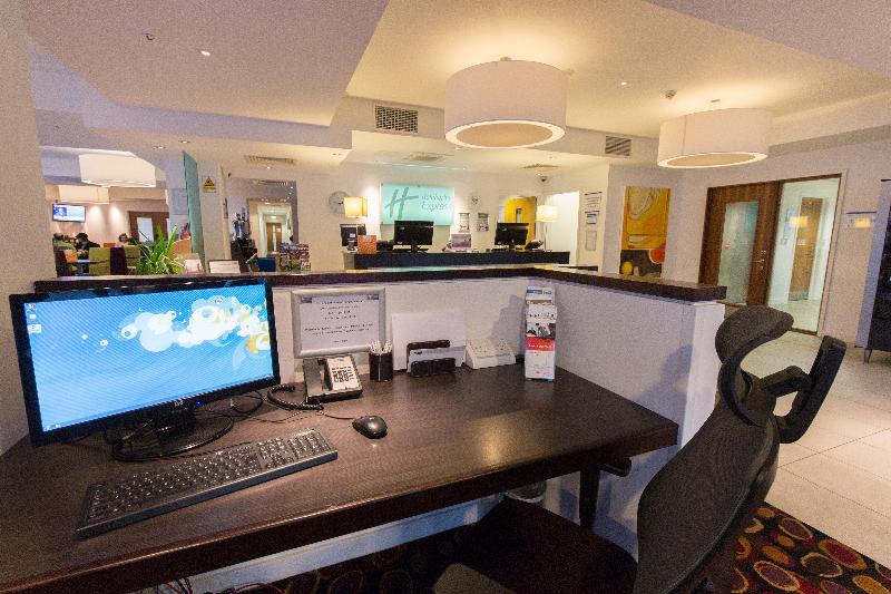 酒店 Holiday Inn Express Birmingham–south A45