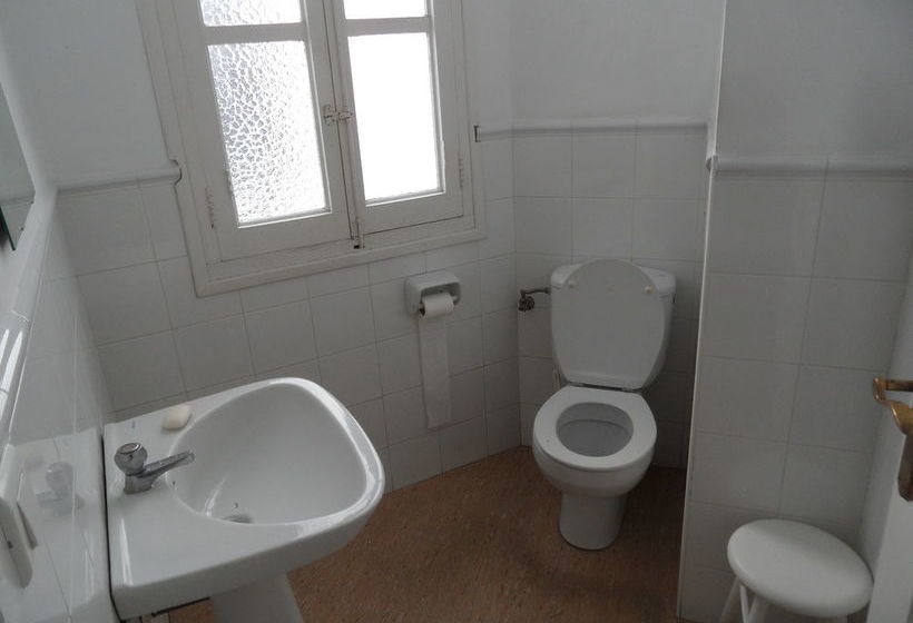 Отель Pensión Moratin