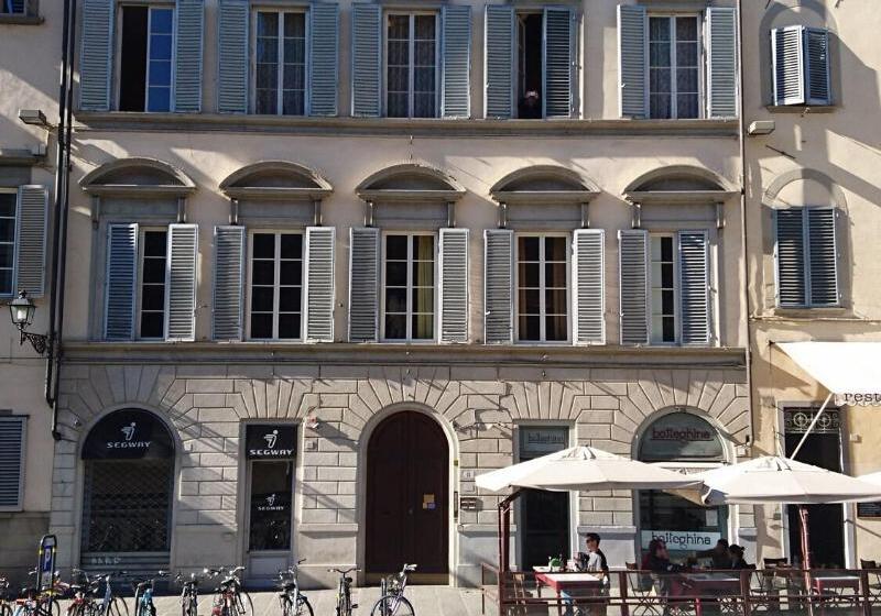 هتل Il Pitti  Soggiorno