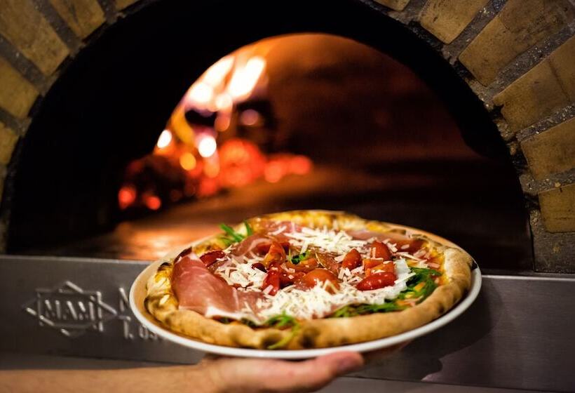 فندق La Favorita