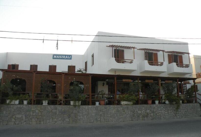 هتل Maistrali