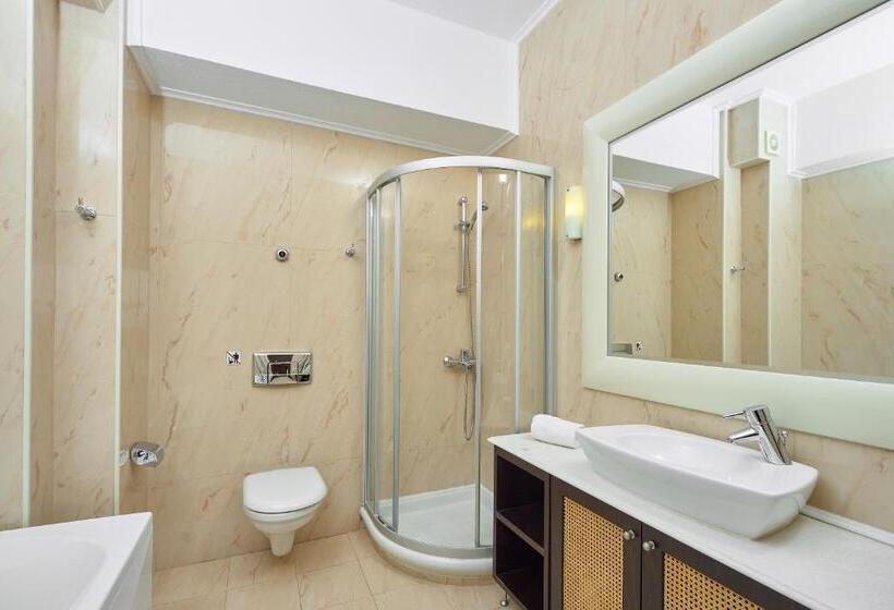 فندق Mediterranean Princess  Adults Only