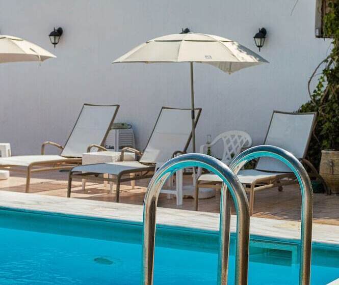 בית מלון כפרי Mistral Apartments Aegina