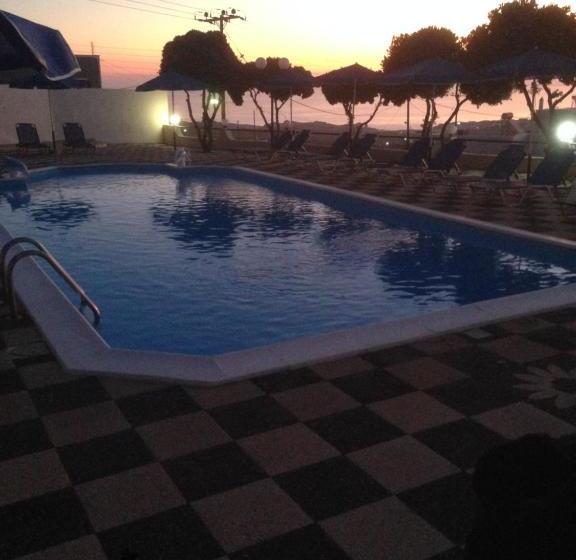 هتل 1809 Villa