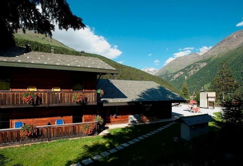 Отель Santa Caterina