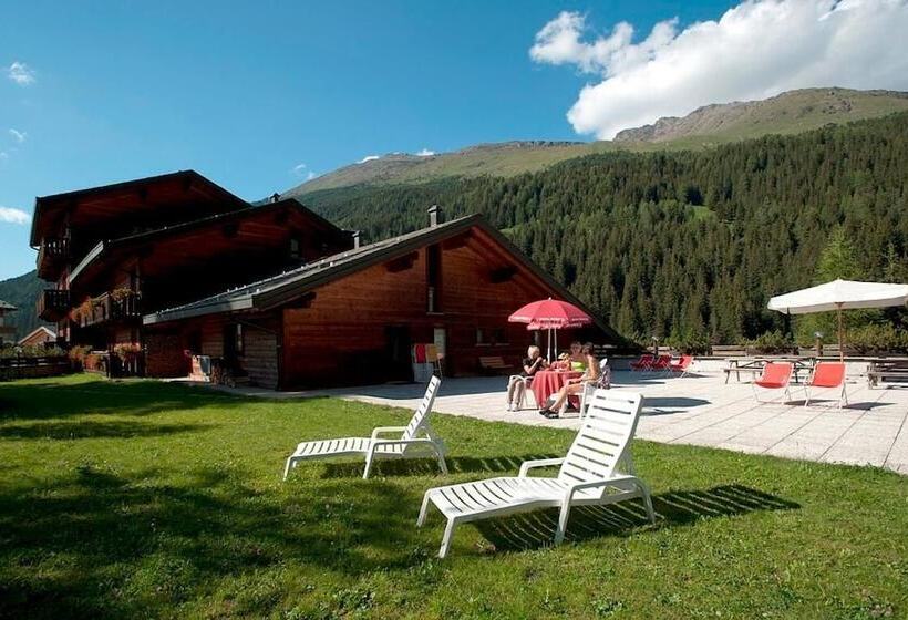 Отель Santa Caterina