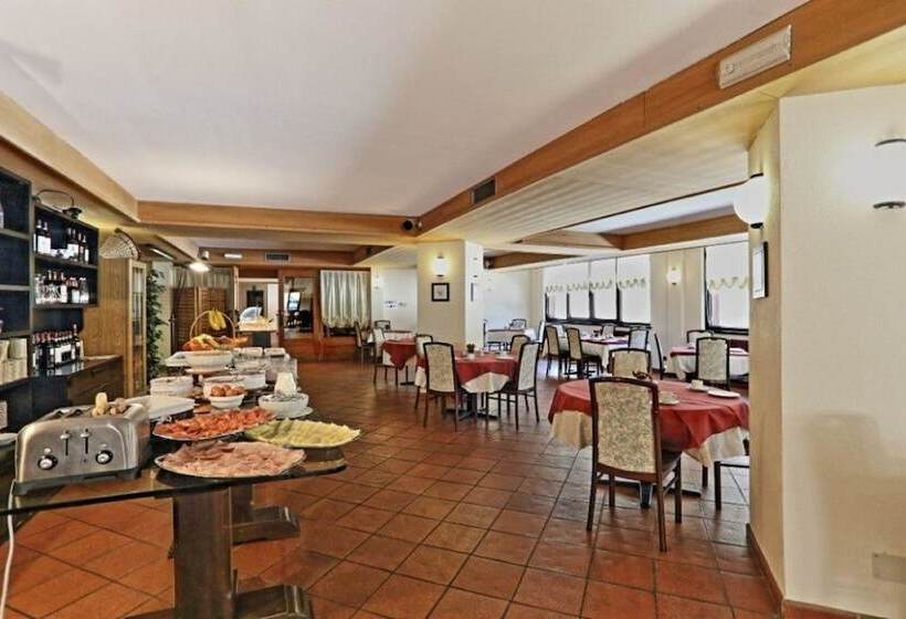 Отель Santa Caterina