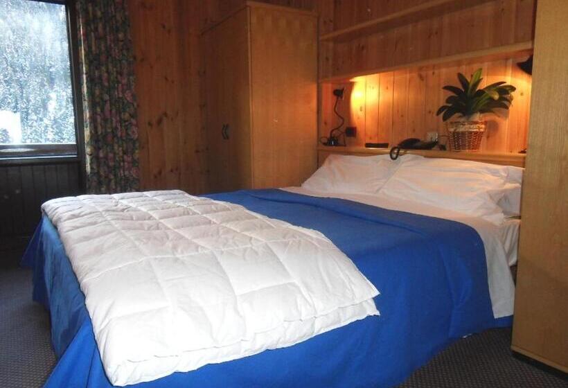 Отель Santa Caterina